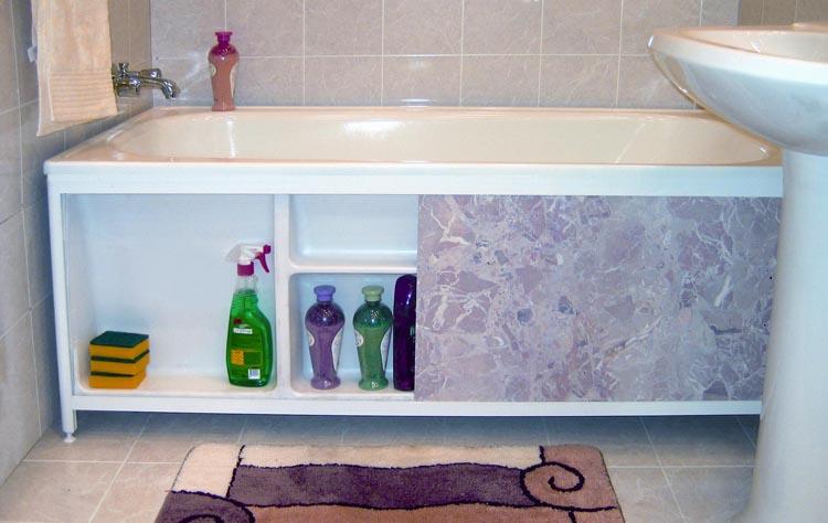 Использование простанства под ванной для хранения бытовой химии
