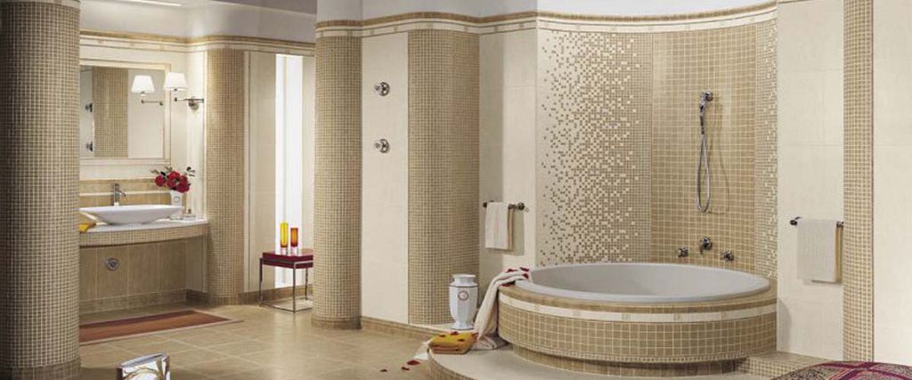 Отделка встраиваемой ванны мозаикой