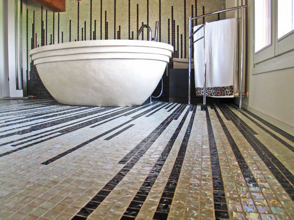 Мозаика на пол для ванной